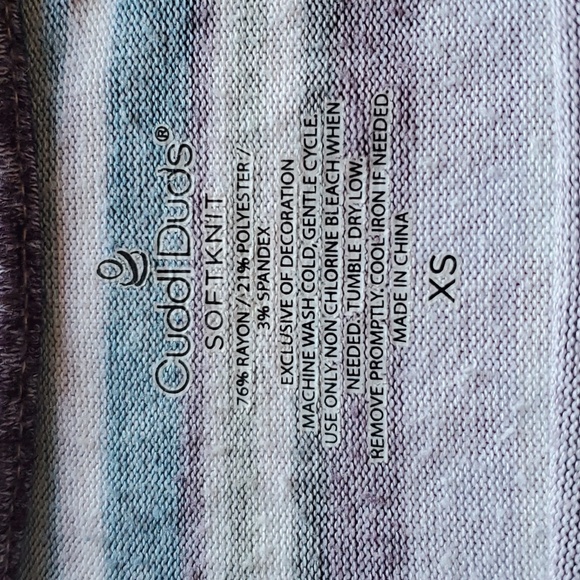 3/$15 CuddlDuds soft knit purple striped sz xs - Picture 5 of 7